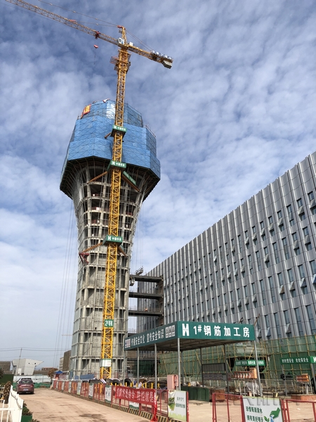 杏彩体育铝幕墙铝单板幕墙龙骨成都天府机场空管2号塔台主体结构幕墙龙骨通过验收